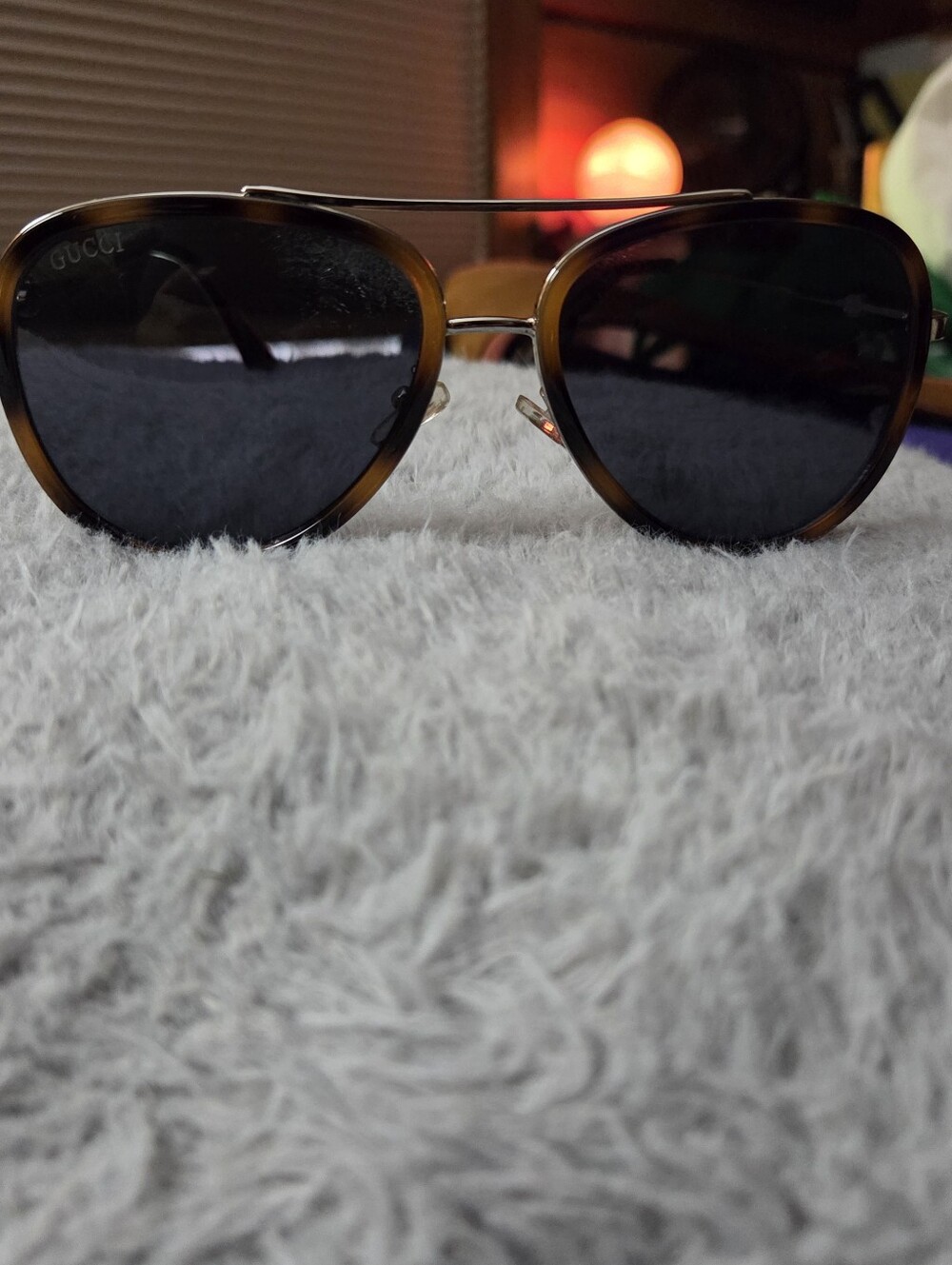 Vintage Gucci Tortoiseshell Frame Sunglasses with Dark Gray Lenses